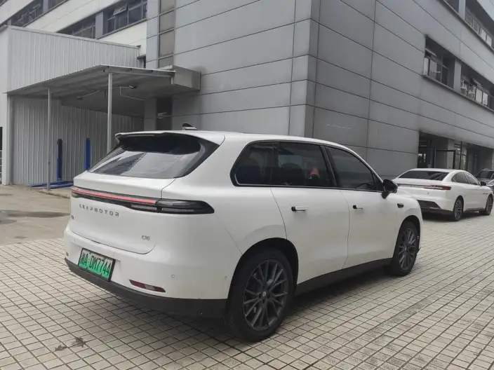 Leapmotor C10 2026 Model EV Edition 605 Yuexiang Edition – фото 7