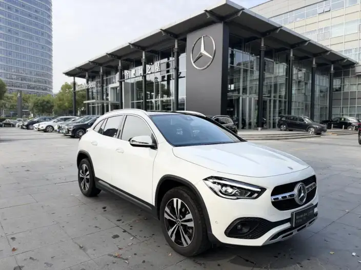 Mercedes-Benz GLA 2023 Model GLA 220 – фото 3