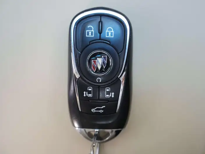 Buick GL8 2022 Model ES Luzun 653T Luxury Model – фото 6