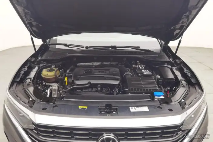 Volkswagen Passat 2022 Model 380TSI Ultimate Edition – фото 5