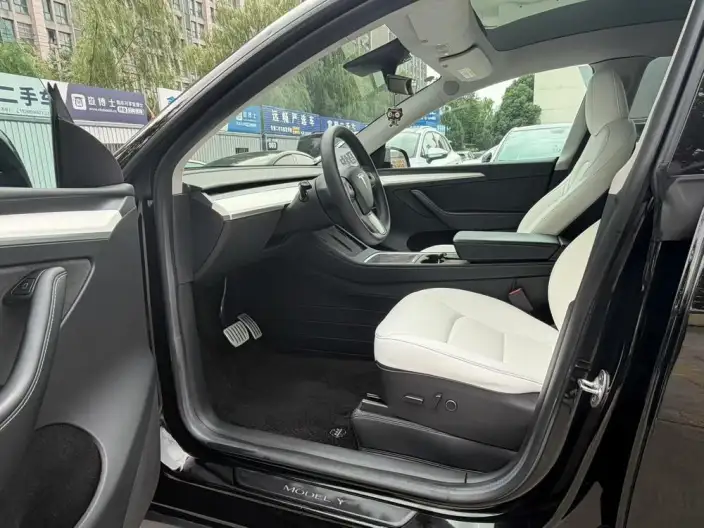 Model Y 2022 Model Performance High performance All-wheel drive version – фото 8