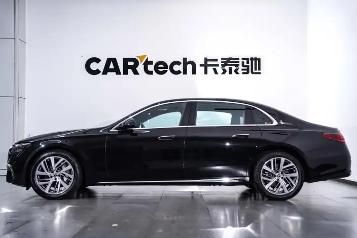 Mercedes-Benz E-Class 2024 Model Facelift E 300 L Fashion Model sedan – фото 3