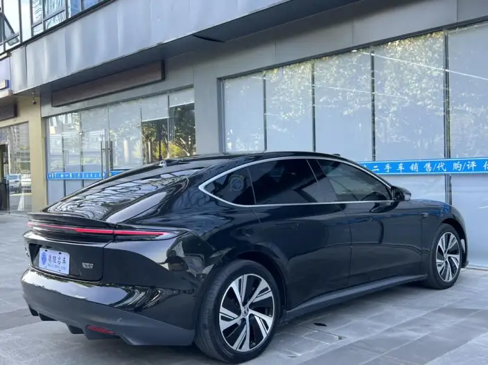 NIO ET5 2022 Model 75kWh – фото 6