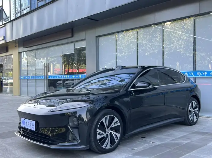 NIO ET5 2022 Model 75kWh – фото 9