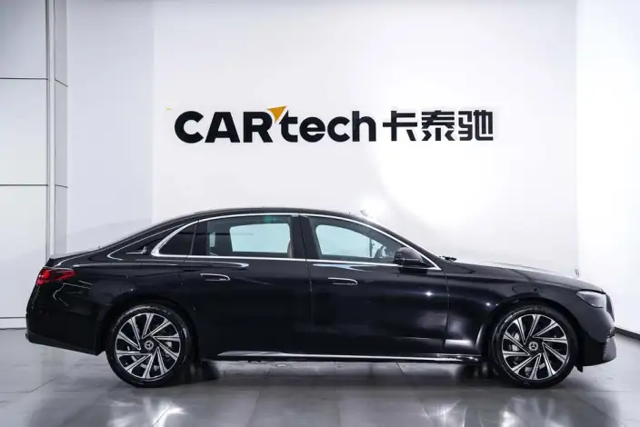 Mercedes-Benz E-Class 2025 Model E 300 L Luxury Model sedan – фото 6