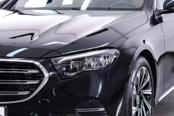 Mercedes-Benz E-Class 2025 Model E 300 L Luxury Model sedan – фото 8