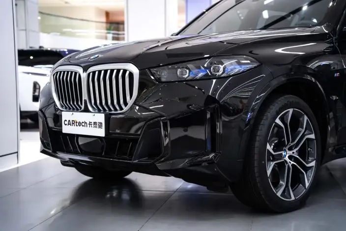 BMW X5 2026 Model Facelift xDrive40Li M Sports Night Set – фото 10