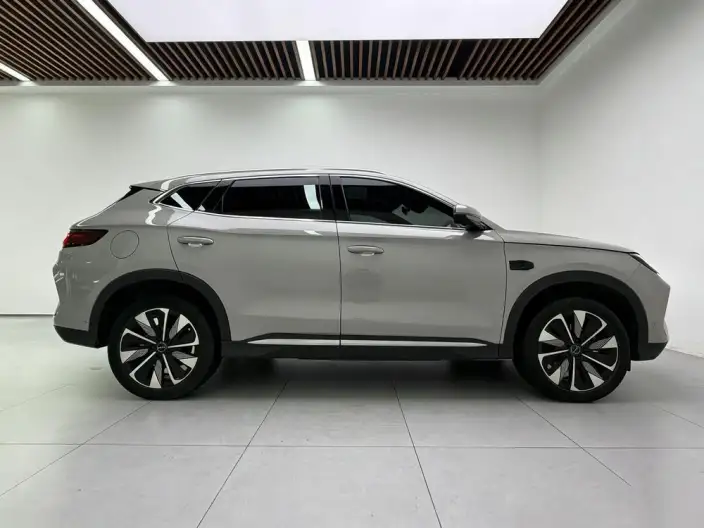BYD Song PLUS EV 2025 Model Smart Driving Edition 520KM Noble Model – фото 8