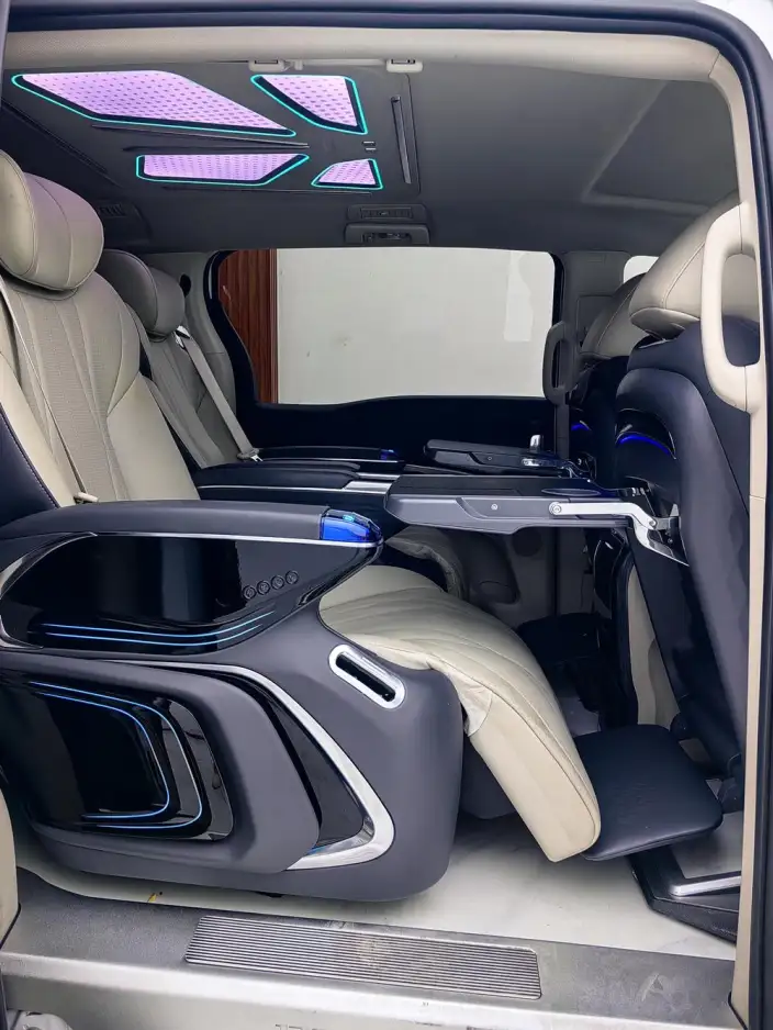 Buick GL8 2023 Model Business class 2.0T Comfort Model – фото 8