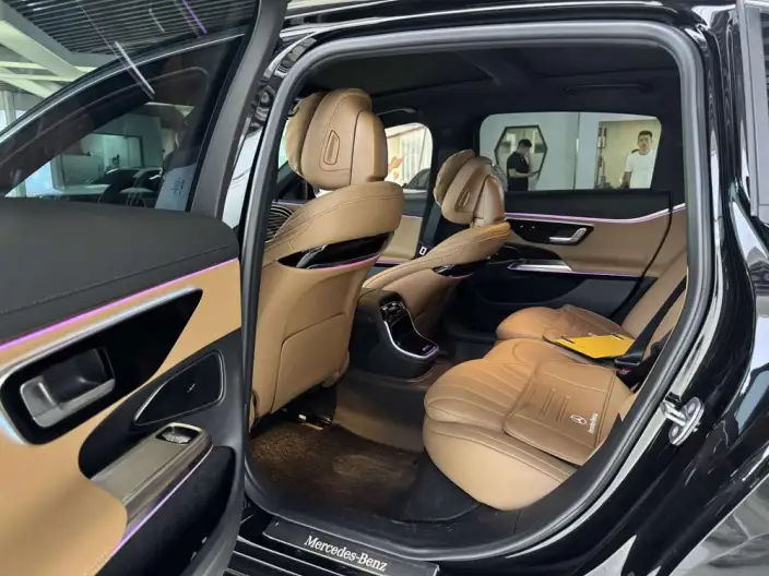 Mercedes-Benz E-Class 2024 Model Facelift E 260 L sedan – фото 9