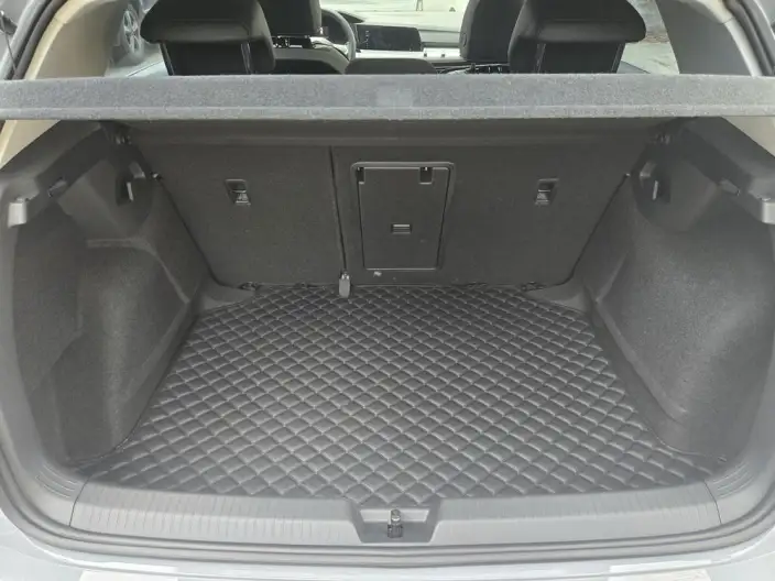 Volkswagen Golf 2023 Model 280TSI DSG Pro – фото 10