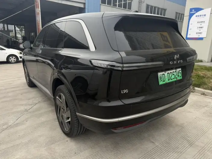 ONVO L90 2025 Model VI seat Edition Max