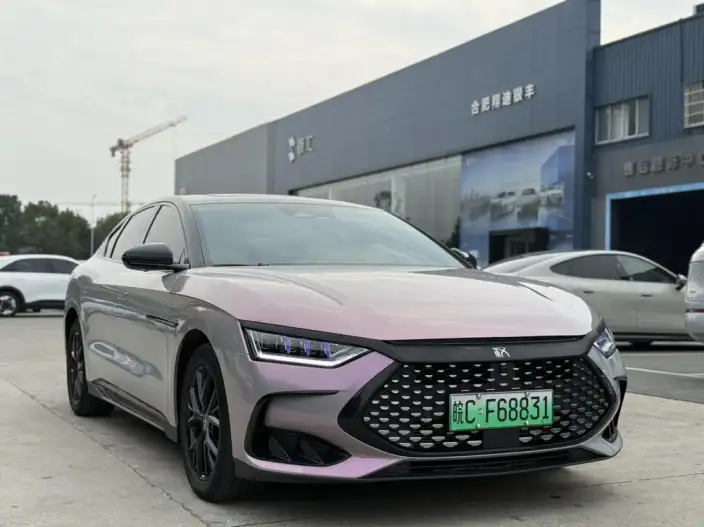 BYD Han DM 2024 Model DM-i Honor Edition 121KM Noble Model – фото 3