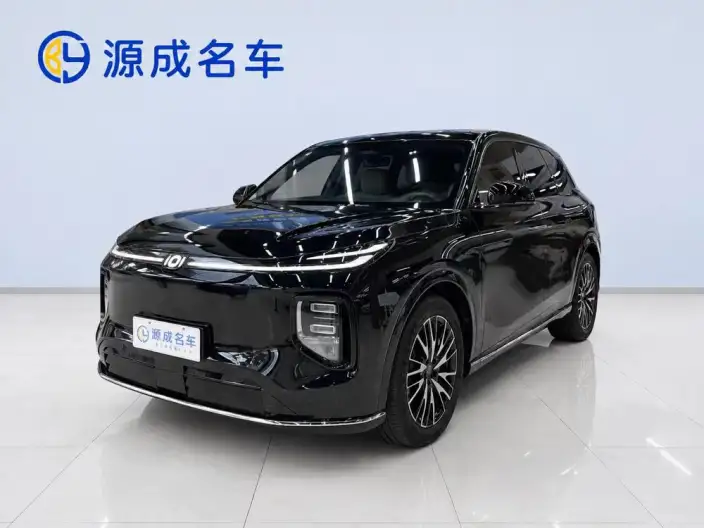 Changan Qiyuan Q07 2025 Model 215 Flagship Model