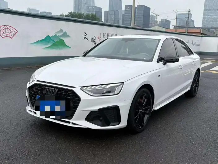 Audi A4 L 2022 Model 40 TFSI Fashion Dynamic Model – фото 1