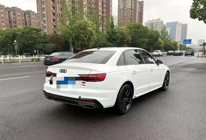 Audi A4 L 2022 Model 40 TFSI Fashion Dynamic Model – фото 6