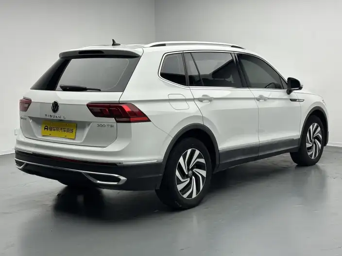 Volkswagen Tiguan L 2023 Model 300TSI 2WD Smart Edition – фото 7