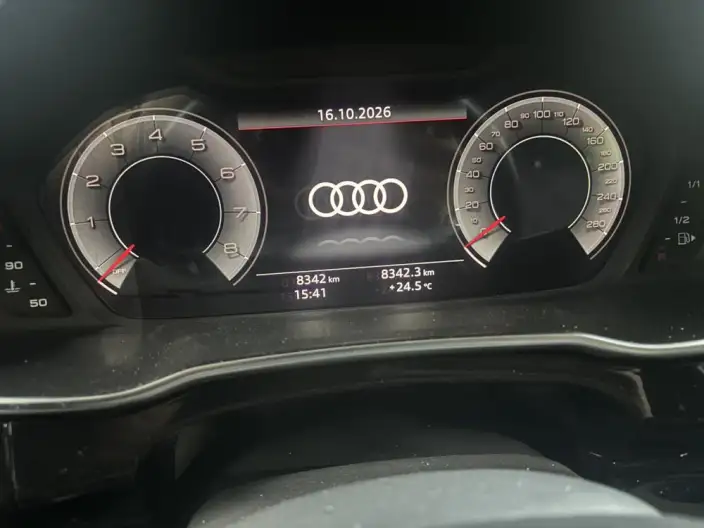AUDI Q3 2024 Model 35 TFSI Fashion Dynamic Model – фото 8