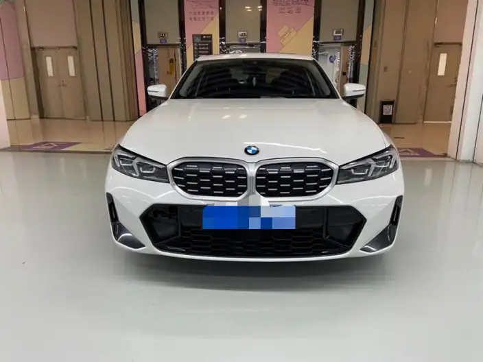 BMW 3 Series 2023 Model 325Li M Sports Set – фото 2