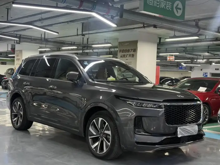 Li Auto ONE 2021 Model Extended Range 6 seat Edition – фото 3