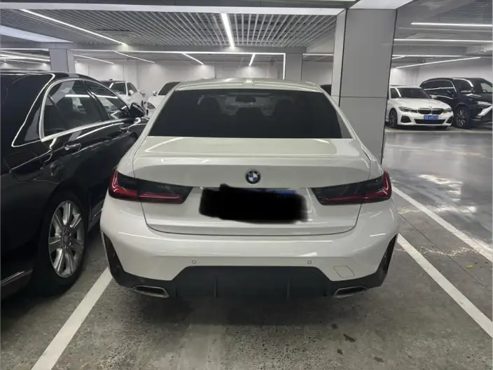 BMW 3 Series 2023 Model 325Li M Sports Set – фото 5