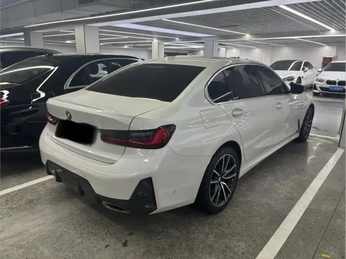 BMW 3 Series 2023 Model 325Li M Sports Set – фото 6