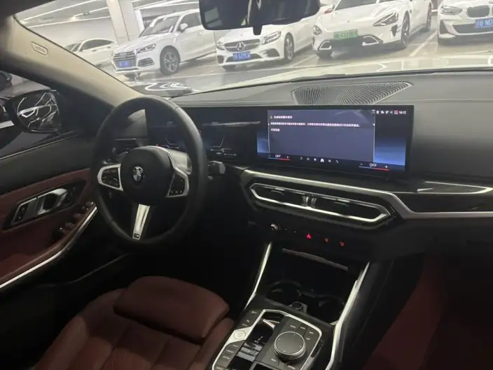 BMW 3 Series 2023 Model 325Li M Sports Set – фото 8