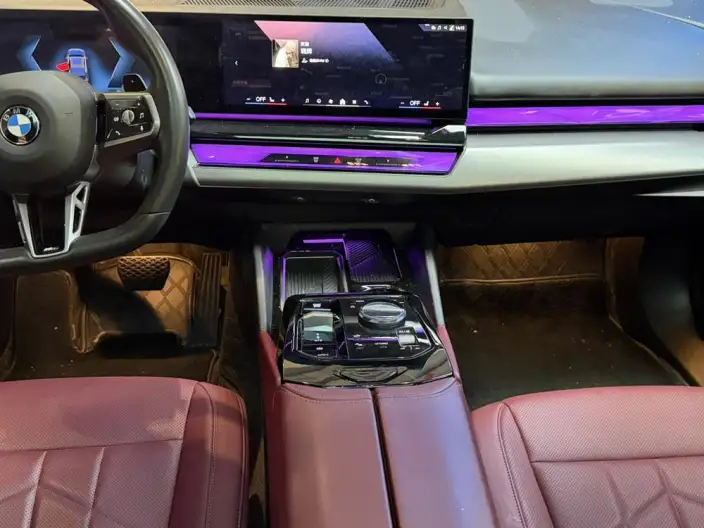 BMW 5 Series 2024 Model 530Li Leading Model Luxury Set – фото 4