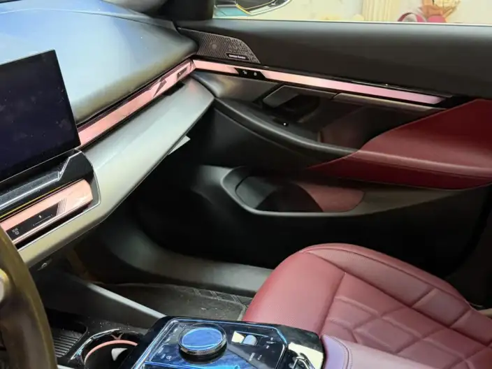 BMW 5 Series 2024 Model 530Li Leading Model Luxury Set – фото 8