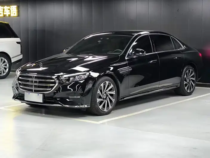 Mercedes-Benz E-Class 2024 Model E 300 L Luxury Model sedan – фото 1