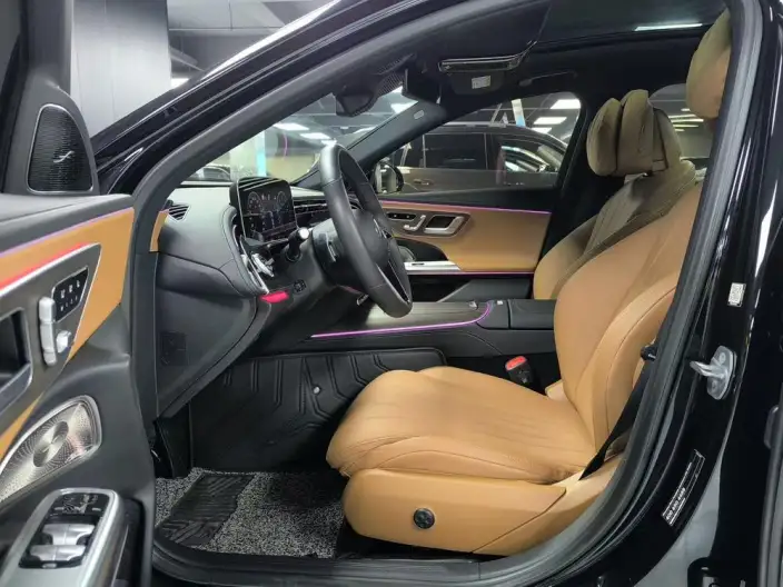 Mercedes-Benz E-Class 2024 Model E 300 L Luxury Model sedan – фото 9