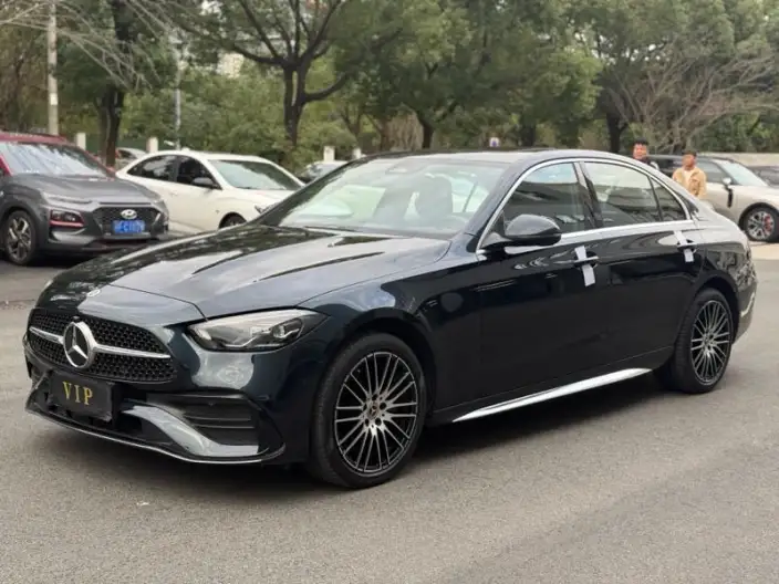 Mercedes-Benz C-Class 2023 Model Facelift II C 260 L Sports Edition – фото 1
