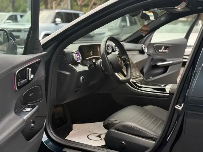 Mercedes-Benz C-Class 2023 Model Facelift II C 260 L Sports Edition – фото 9