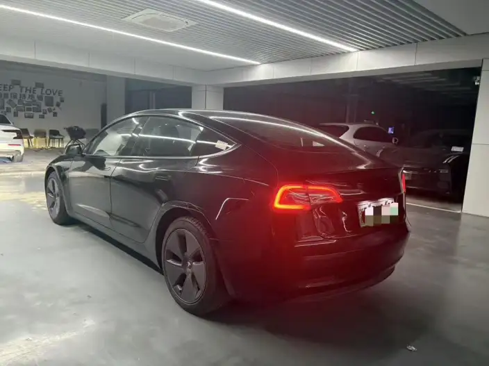 Model 3 2022 Model Rear-wheel drive version – фото 4