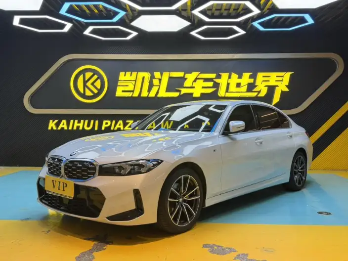 BMW 3 Series 2025 Model 325Li M Sports Set – фото 1