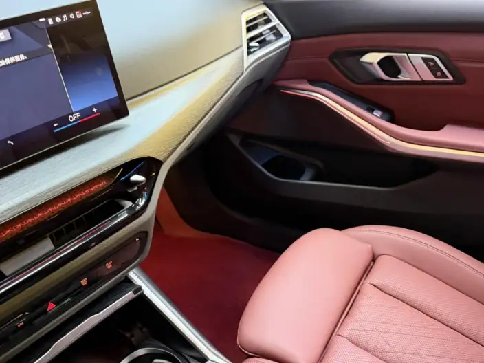 BMW 3 Series 2025 Model 325Li M Sports Set – фото 4