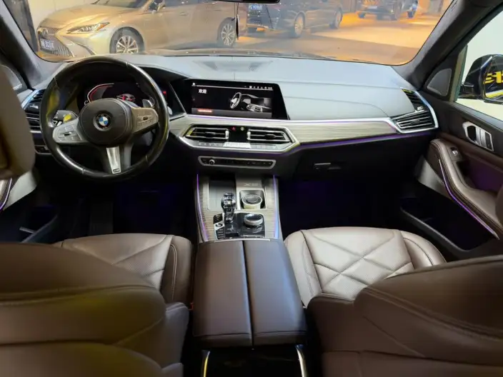 BMW X5 2022 Model xDrive 40Li M Sports Set – фото 9
