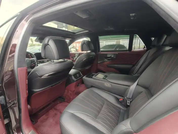 Lexus LS 2021 Model 500h Executive Edition – фото 10