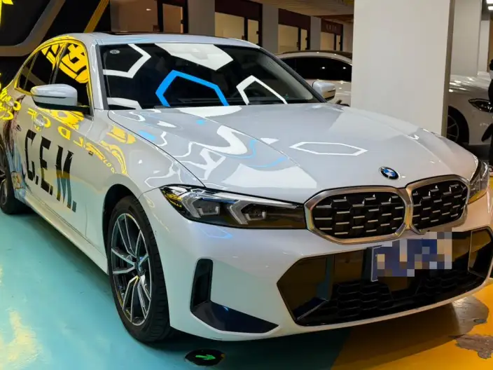 BMW 3 Series 2025 Model 325Li M Sports Set – фото 3