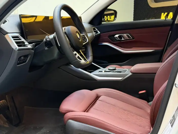 BMW 3 Series 2025 Model 325Li M Sports Set – фото 10