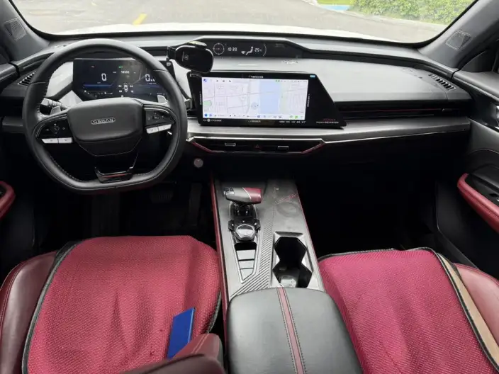 Changan Auchan Z6 2023 Model Blue whale 1.5T DCT Smart Enjoy Model – фото 7