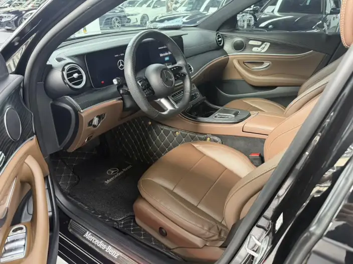 Mercedes-Benz E-Class 2023 Model E 300 L Fashion Model sedan – фото 10
