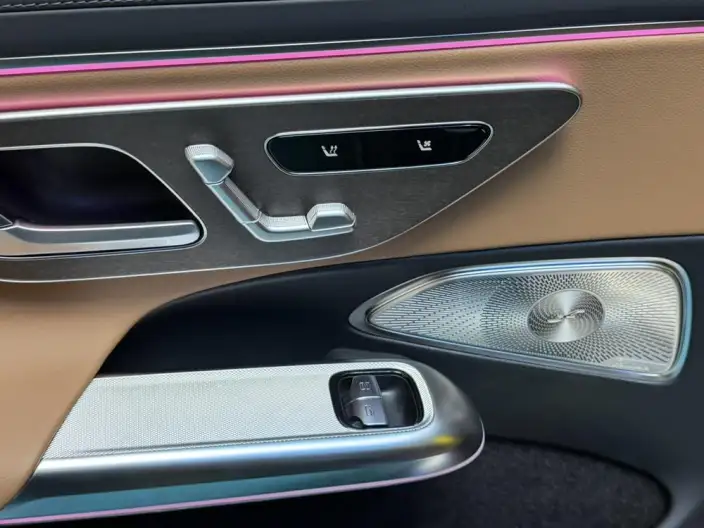 Mercedes-Benz E-Class 2026 Model E 300 L Luxury Model sedan – фото 4