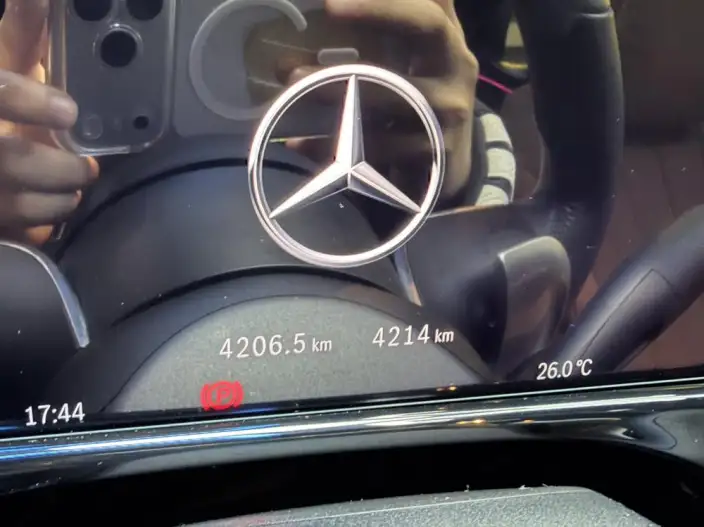 Mercedes-Benz E-Class 2026 Model E 300 L Luxury Model sedan – фото 6