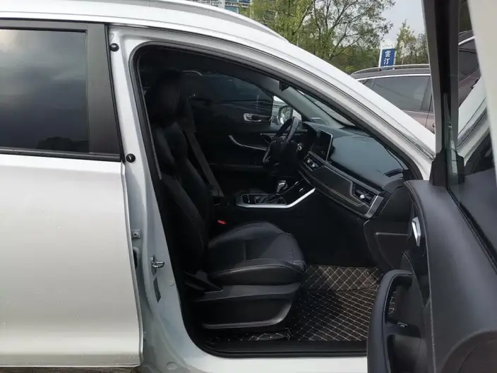 Chery Tiggo 8 2020 Model Classic 1.5TCI Automatic Respect Edition 5 seat – фото 5