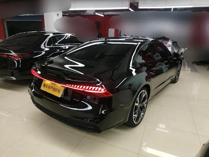 Audi A7 L 2023 Model 55 TFSI quattro S-line Black Samurai Edition – фото 4
