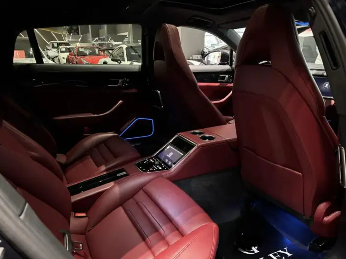 Panamera 2021 Model Panamera Executive Extended Edition 2.9T – фото 9