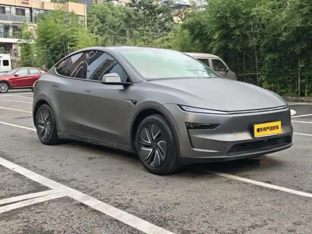 Model Y 2025 Model Rear-wheel drive version – фото 3