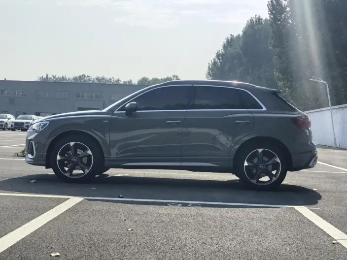 AUDI Q3 2024 Model 35 TFSI Fashion Dynamic Model – фото 4