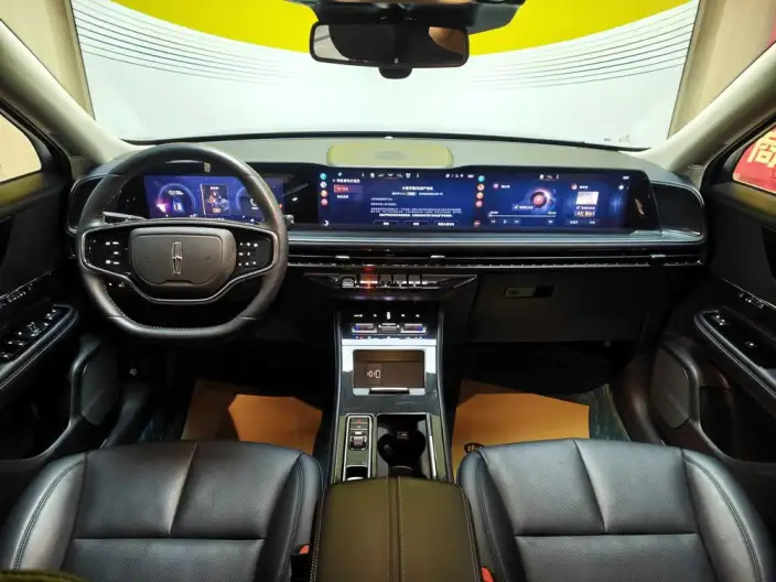 Lincoln Corsair 2023 Model 2.0T 2WD Exclusive Edition – фото 8